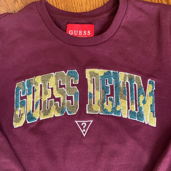 Guess Sweatshirt - Picture 1 of 3